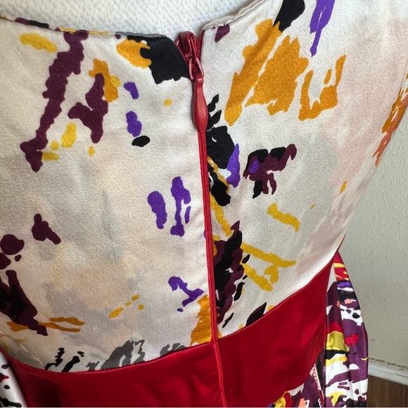 Patrizia Guidi Floral & Red Gown – Size 42 (US 6) - Picture 9 of 13